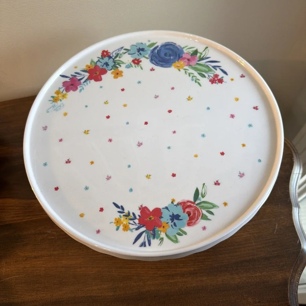 The Pioneer Woman Floral Scalloped Cake Stand w/ Blue Base, Holidays Birthdays